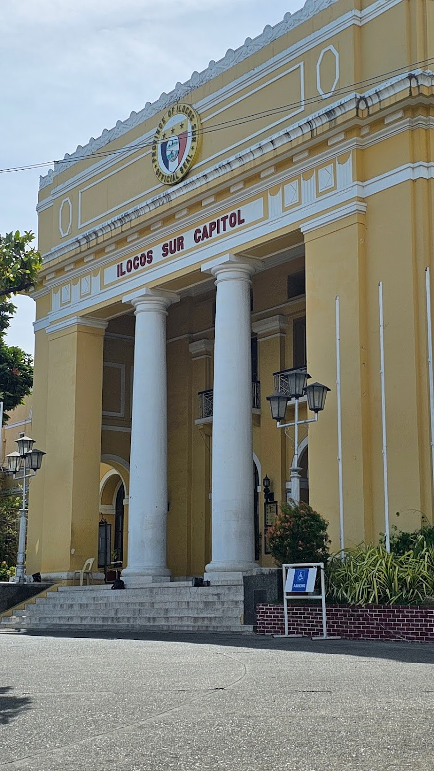 Hanggang saan hanggang kailan : worker's union protest scene