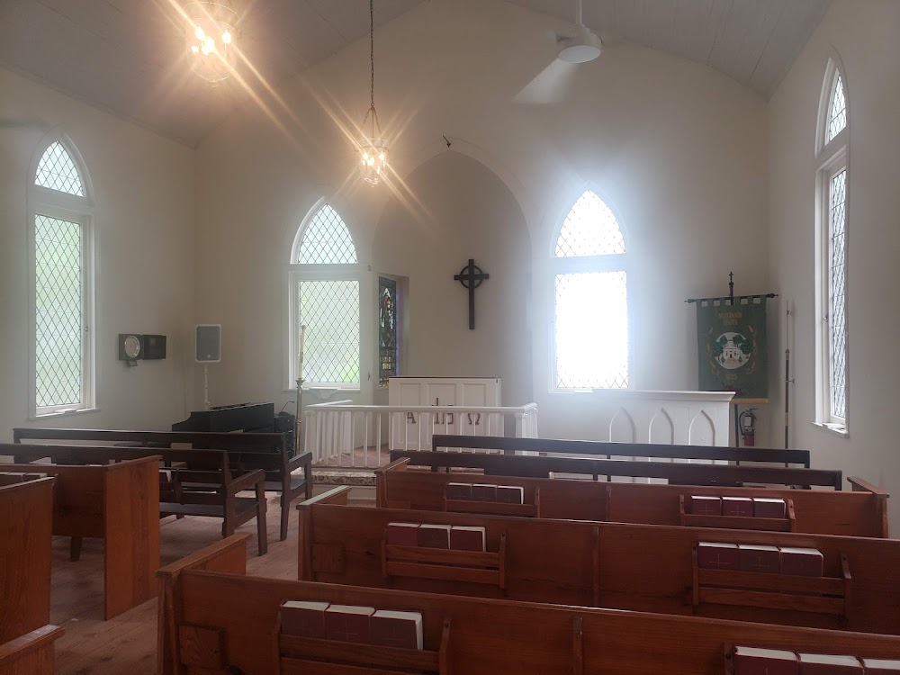 Heart of the Country : Church scenes