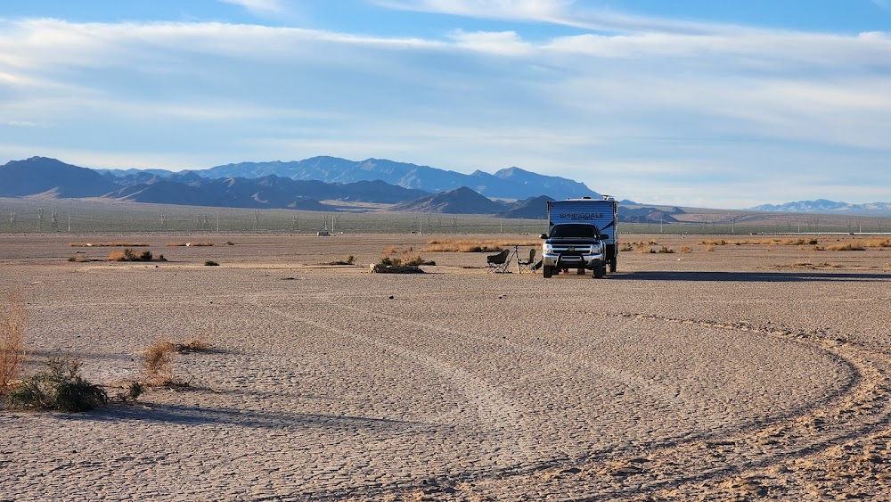 Hell's Coming for You : Dry Lake Bed Scenes