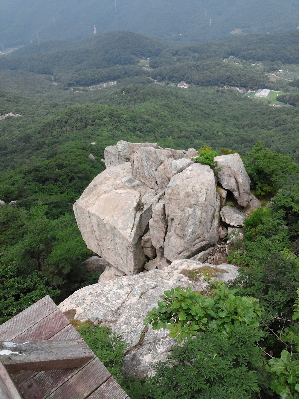 Heojil kyolshim : climbing scenery