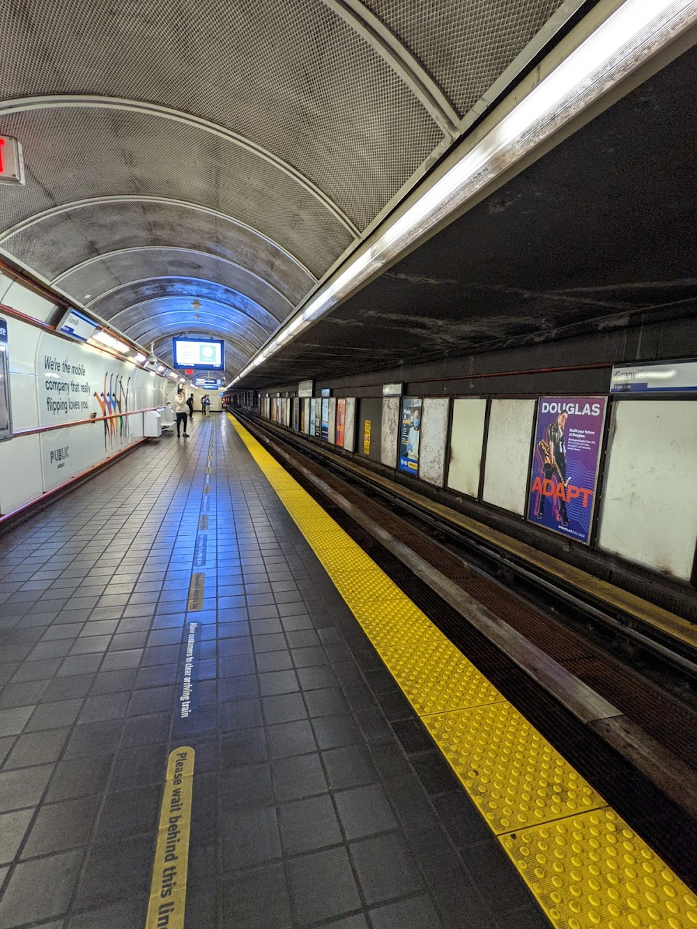 Hitched for the Holidays : subway entrance Rob enters on New Year's Eve