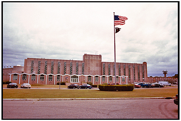 Hurricane : Jail where Marcus' mother is icarcerated.