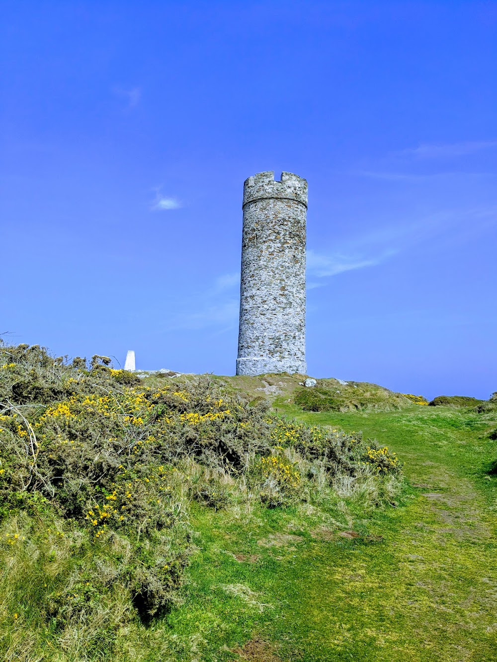 I Capture the Castle : the Mortmain family's castle - the solitary tower