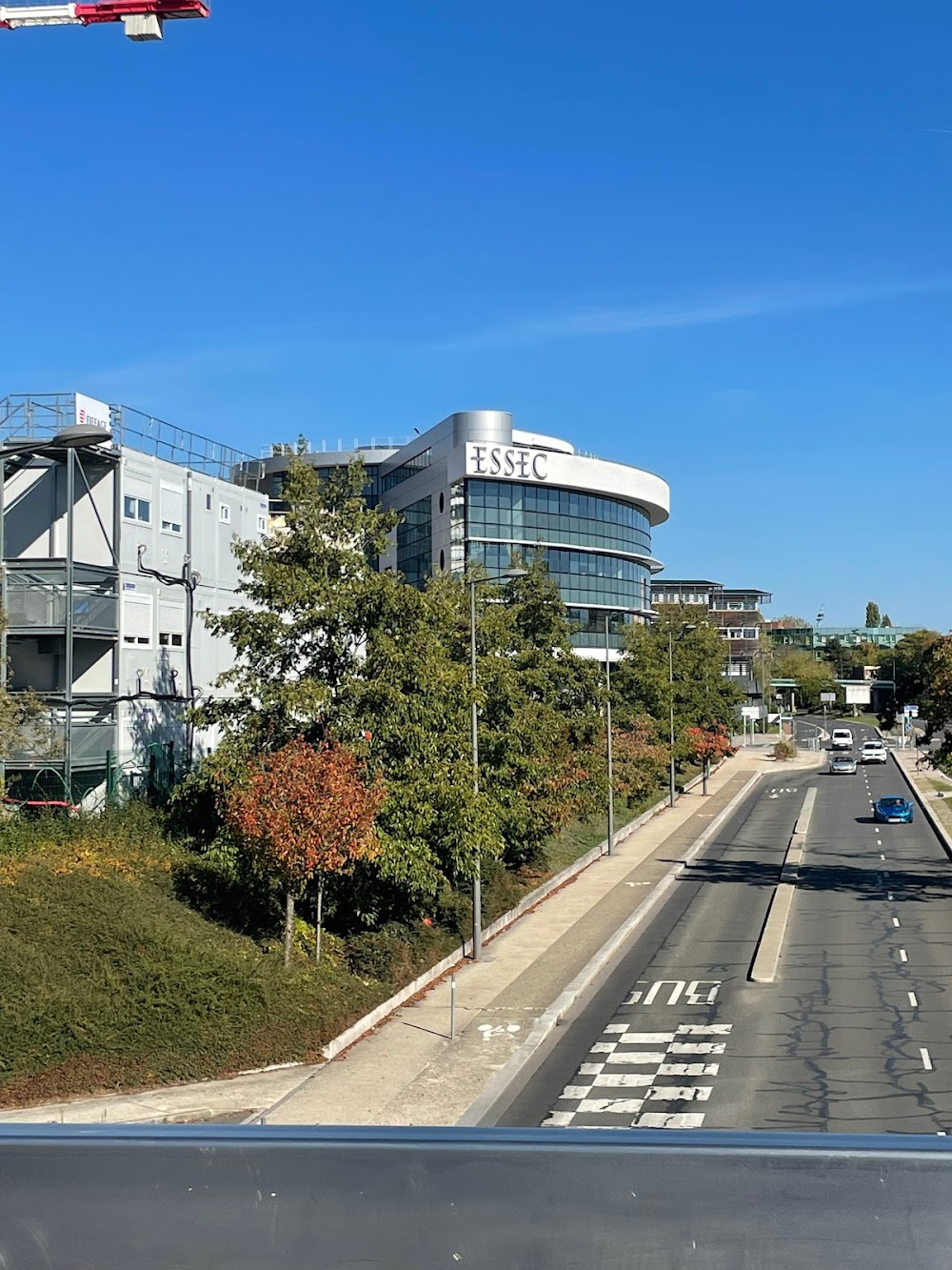 Grande école : business school