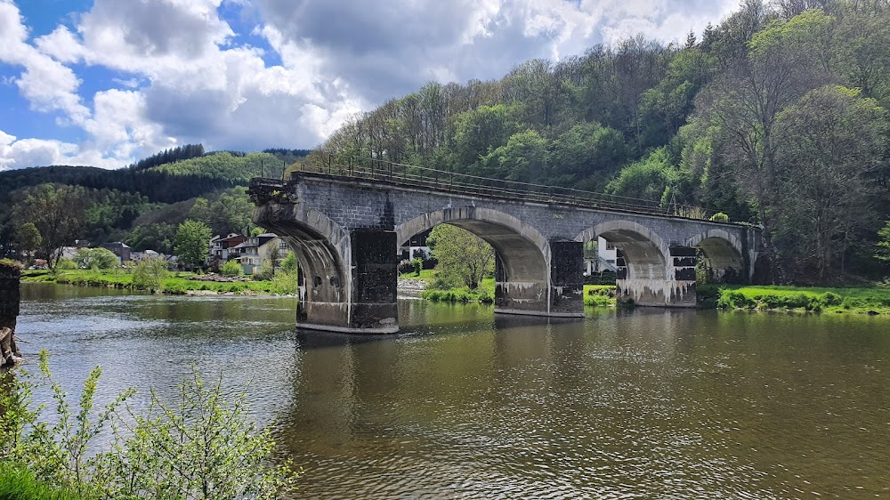 Les amoureux : Belgian town