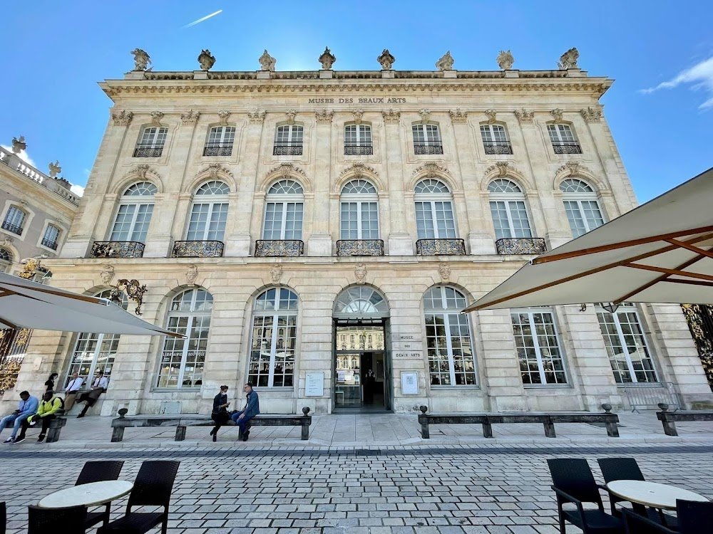 Il y a longtemps que je t'aime : Juliette and Michel visit the Musée des Beaux-Arts