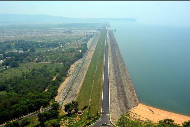 India: Matri Bhumi : dam