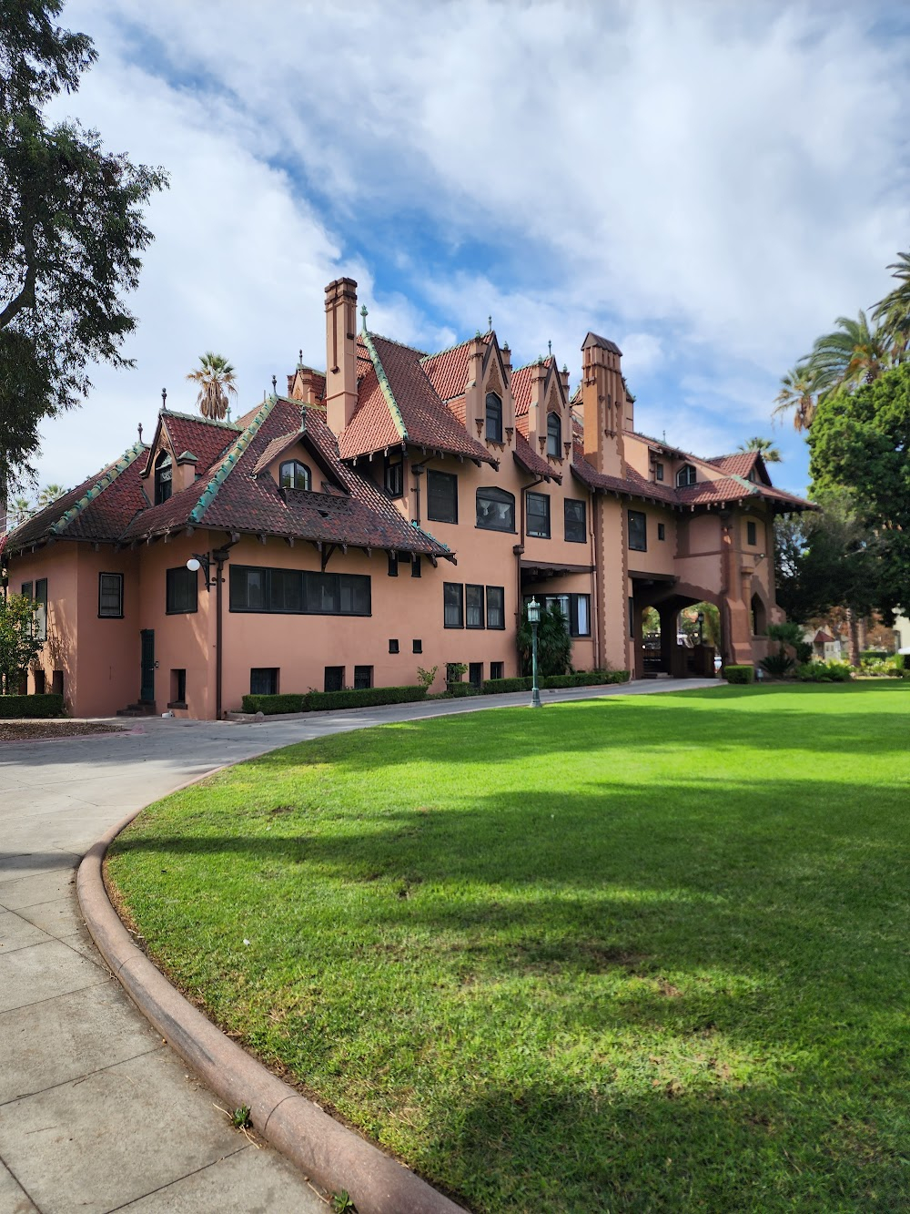 Cruel Intentions : Valmont Mansion interiors