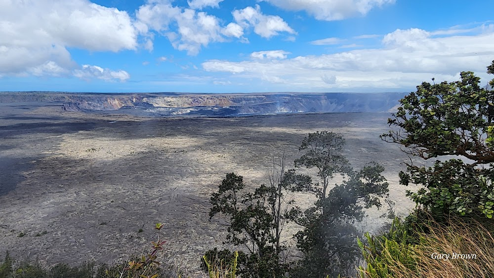 Inside Hawaiian Volcanoes : 