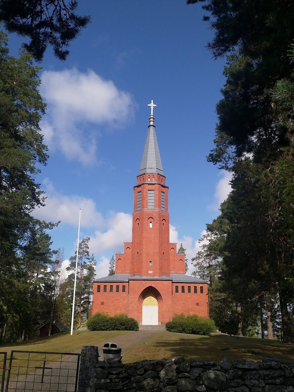 Järven tarina : Exterior