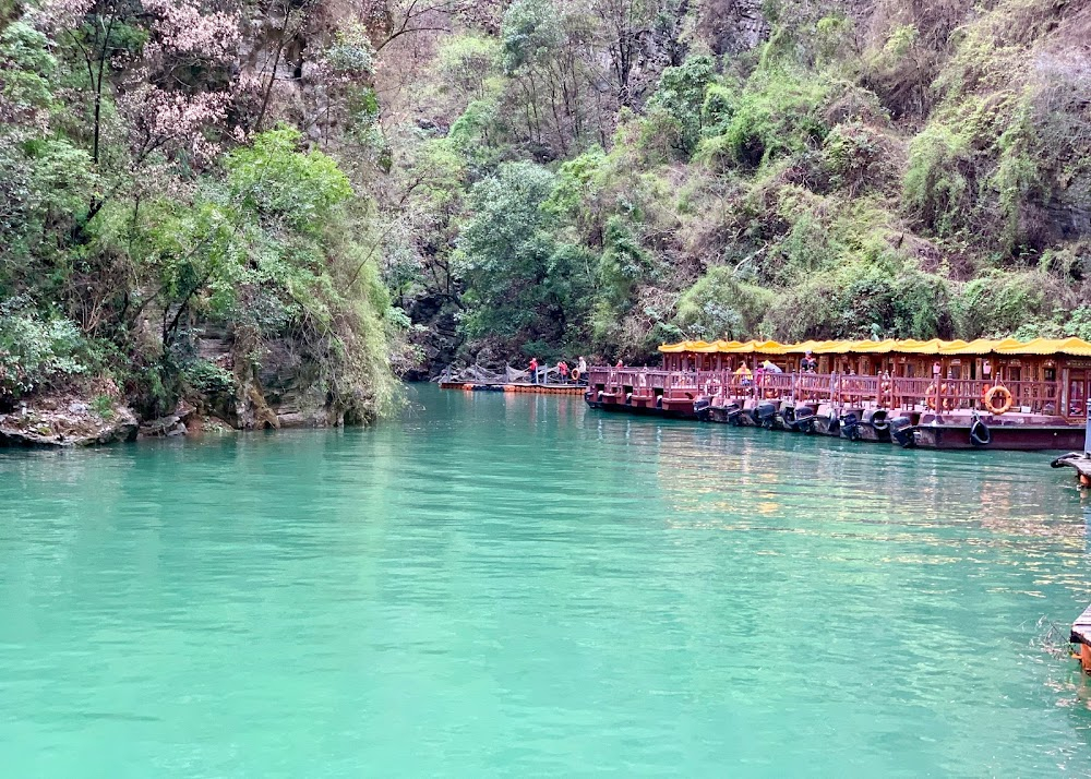 Tian zhu ding : boat landing