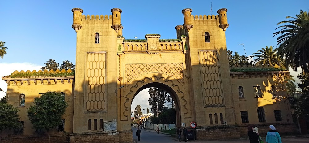 La Mora : Military barrack's Door