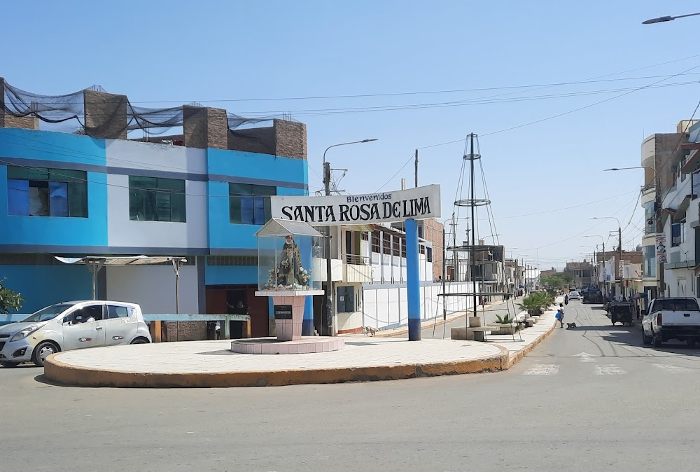 La carnada : fisherman's village and sea scenes.