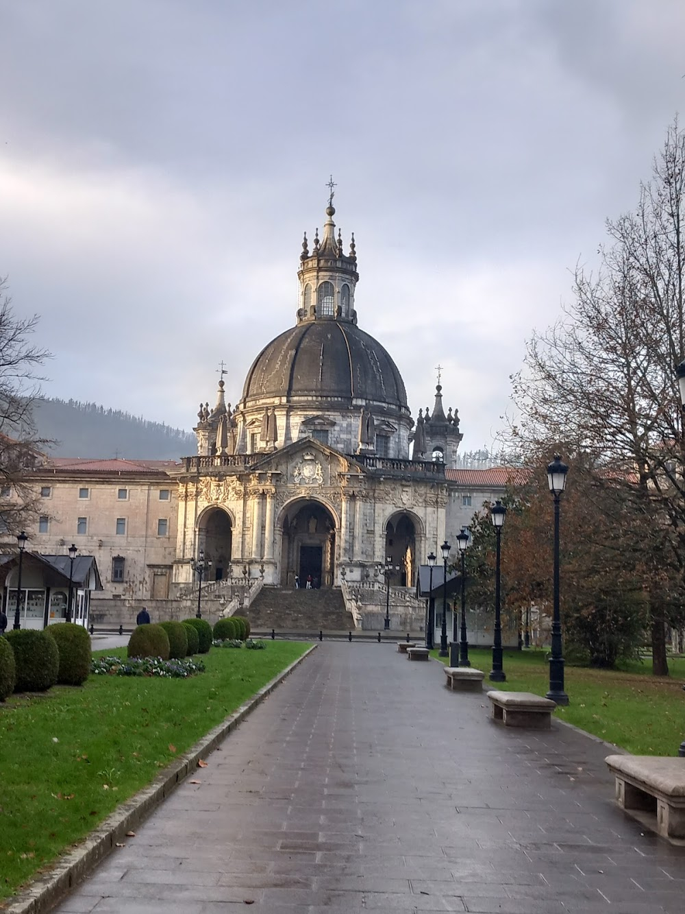 Batallón Gernika, esperanza de libertad (1945-2015) : Exterior