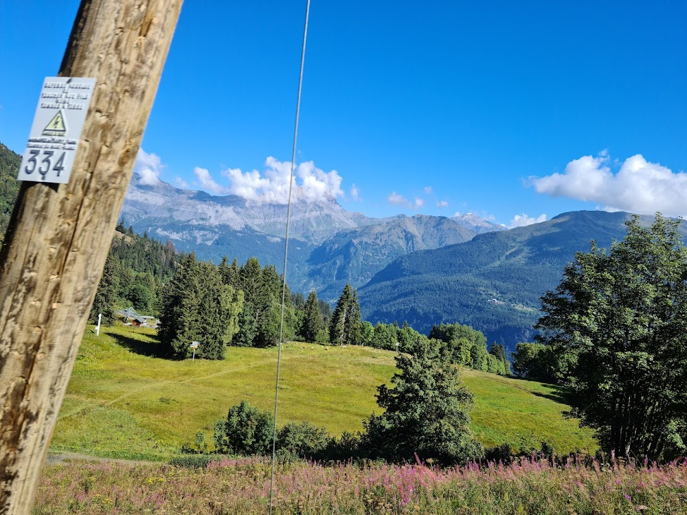 La roue : Sisif's moutain cabin