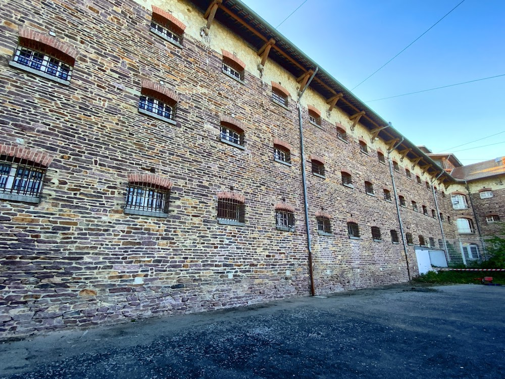 Chemins de traverse : prison