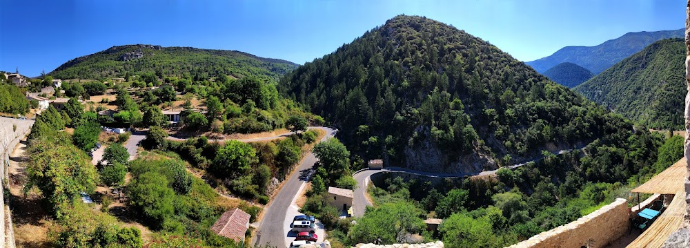 La vallée des mensonges : village where the story takes place