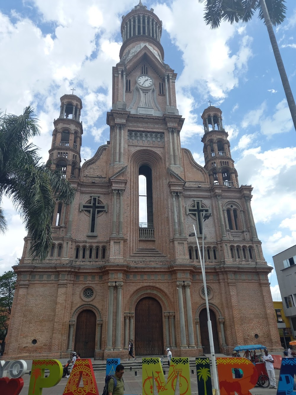 La virgen y el fotógrafo : 