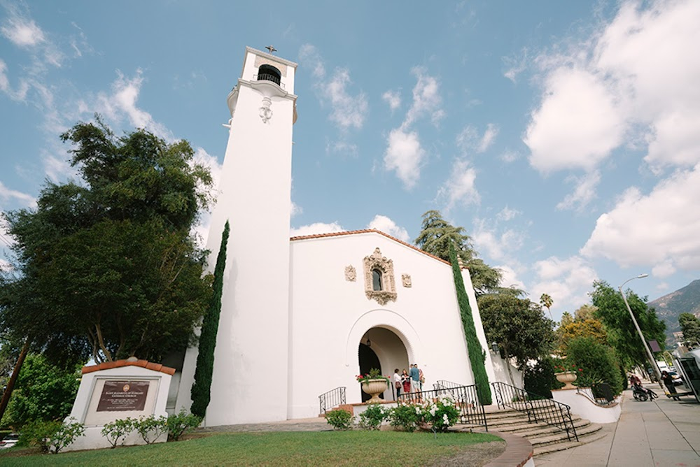 Lady Bird : Church where Lady Bird attends services