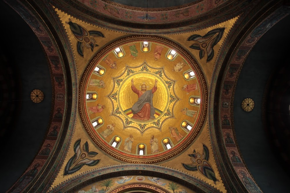 GoldenEye : interior: Our Lady of Smolensk Church