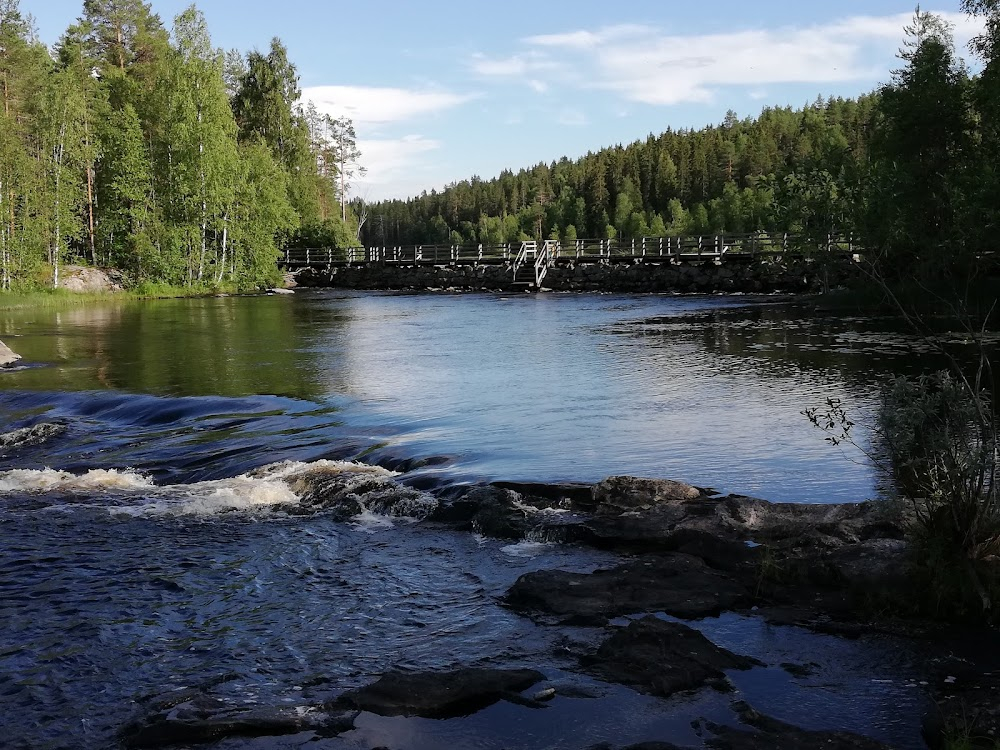 Laulu tulipunaisesta kukasta : rapids