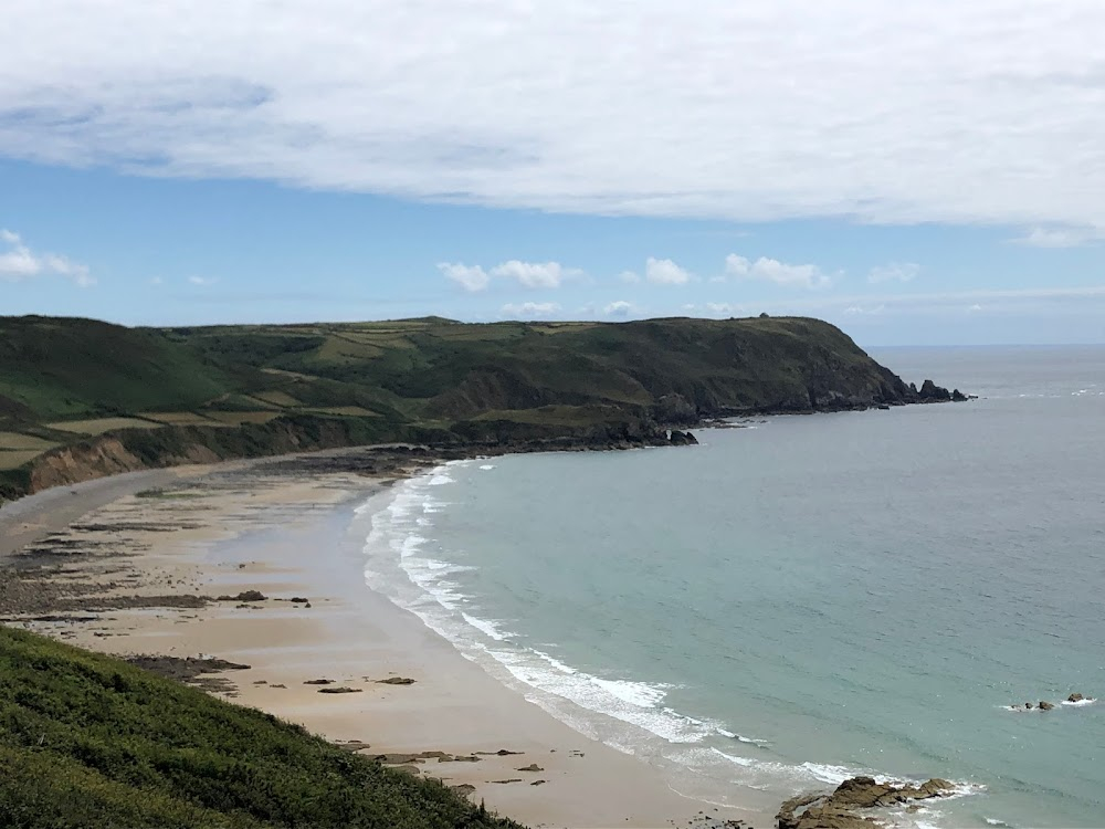 L'autre Dumas : beach where Dumas and Maquet arrive by boat