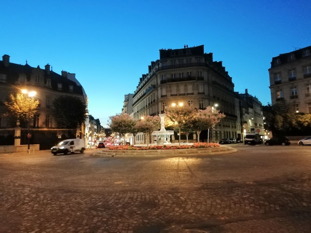 Les collégiennes : Studio