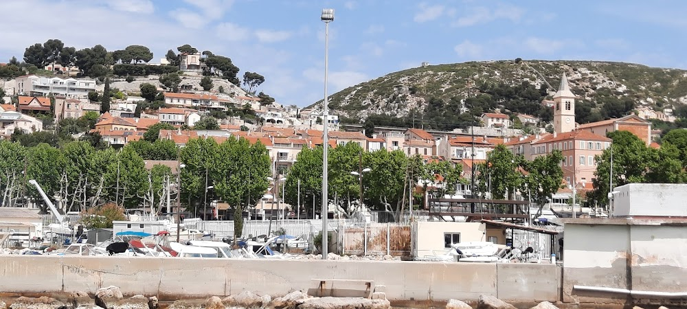 Mauvaise graine : Henri and Jeannette arriving in Marseille