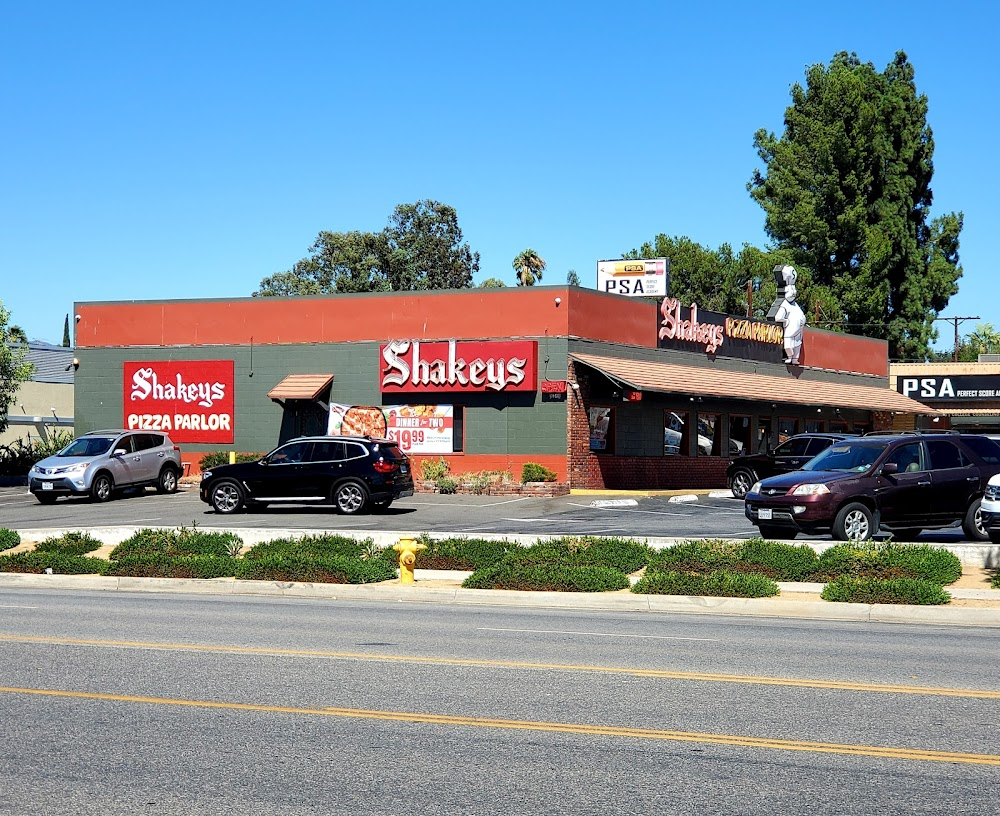 License to Drive : Shakey's Pizza, now demolished