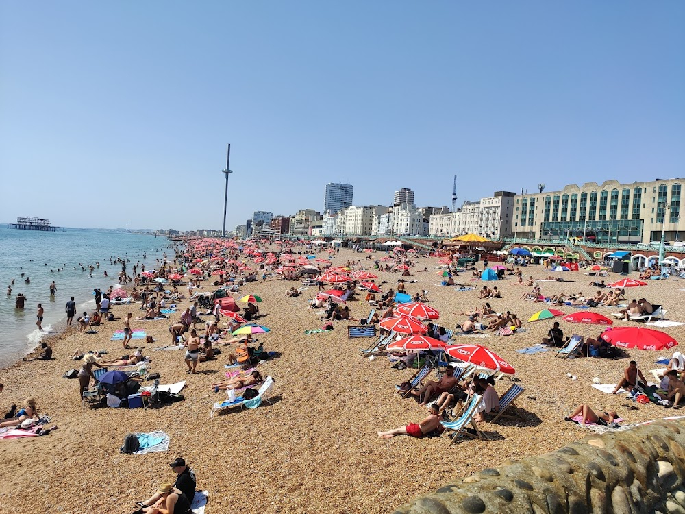 Mad About Men : Cornish beach