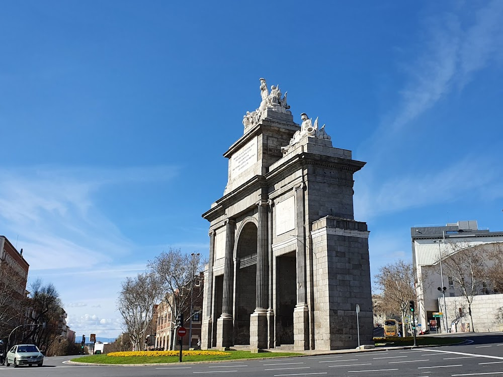 Madrid, porte de Tolède : 