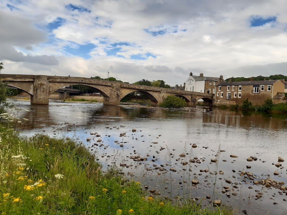 Magnificent Monuments : on location