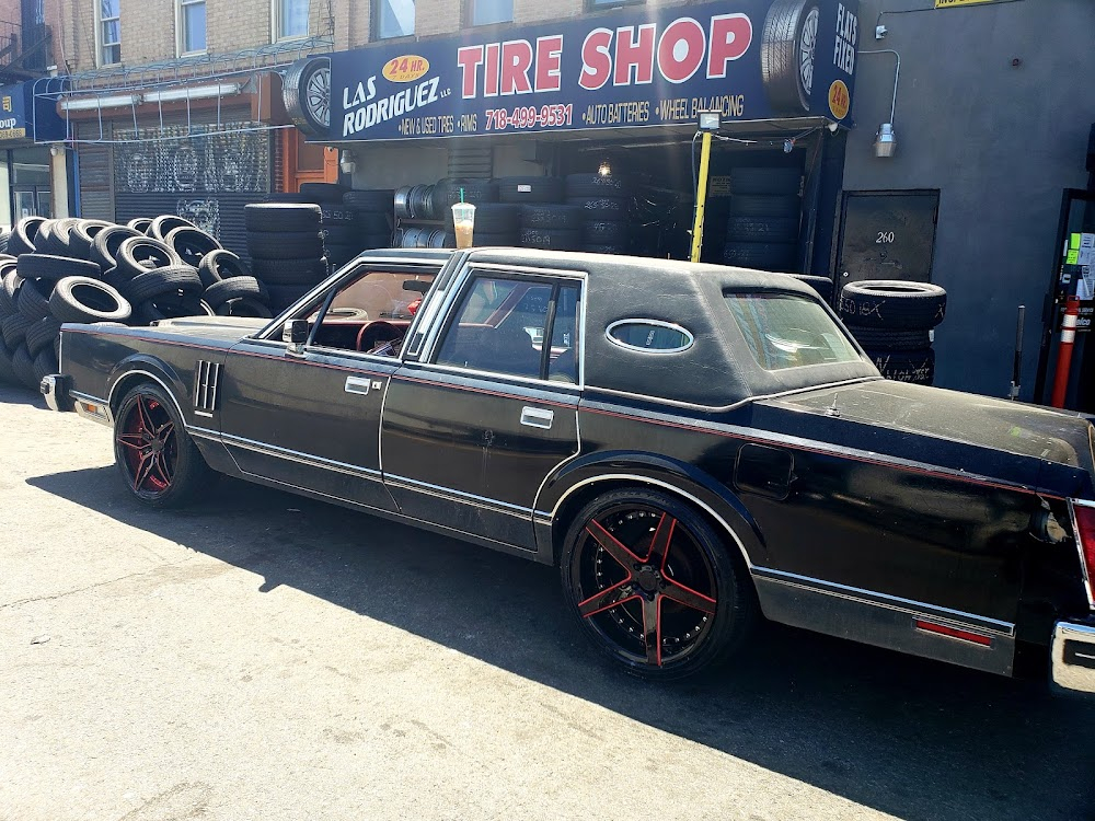 Memory : tire shop beside Sylvia's home