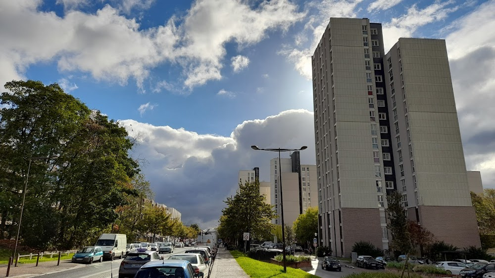 Les Rascals : housing complex: Jardin des Lys