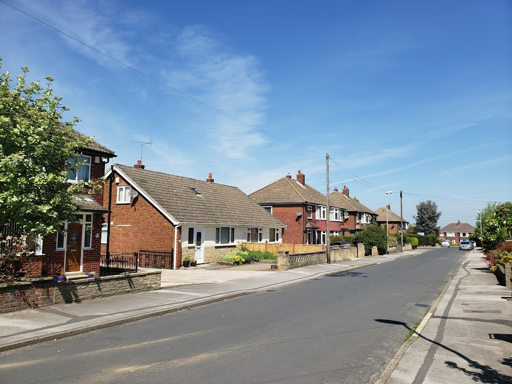 Miss Willoughby and the Haunted Bookshop : on location