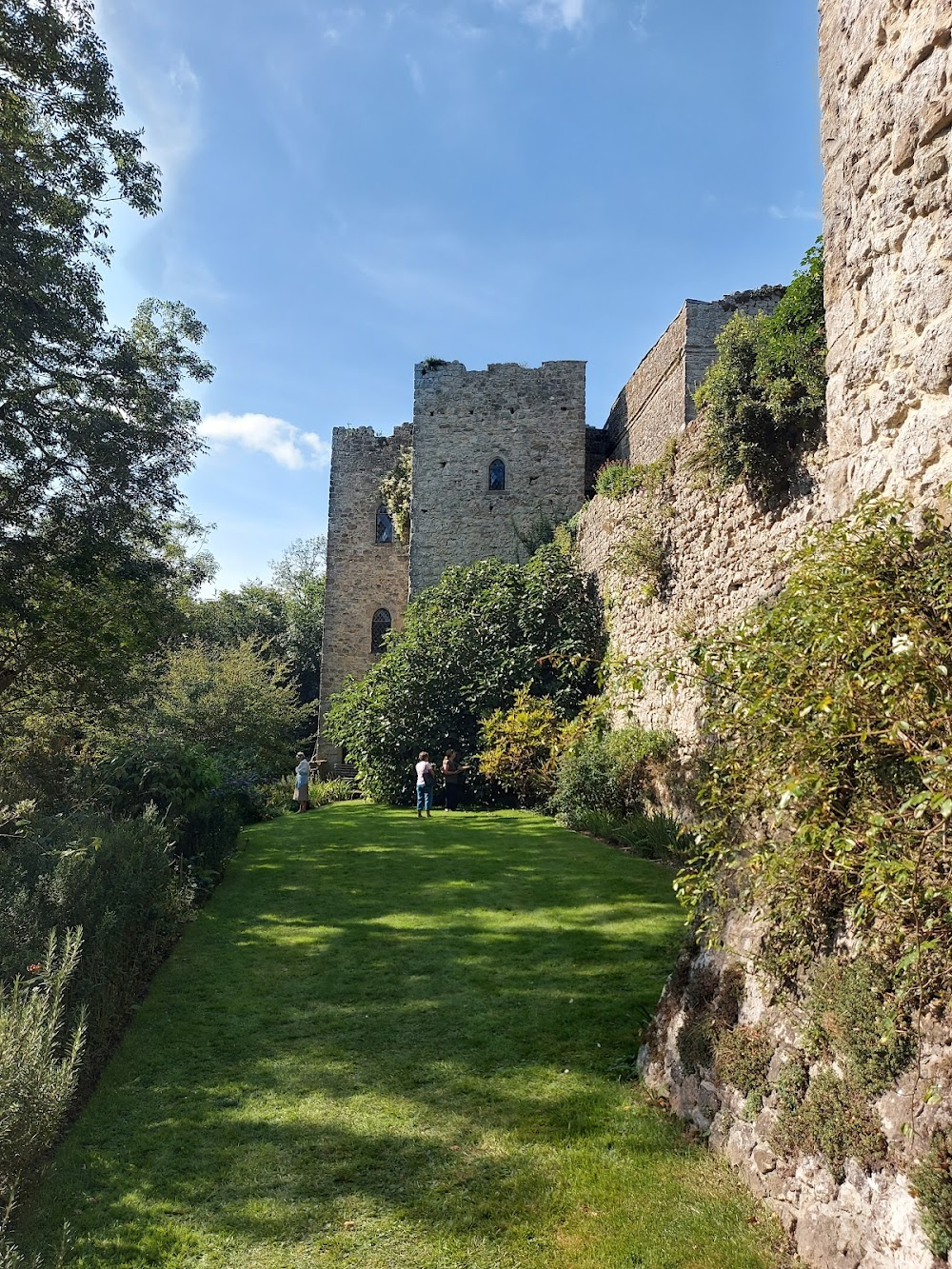 The Castle of Adventure : on location