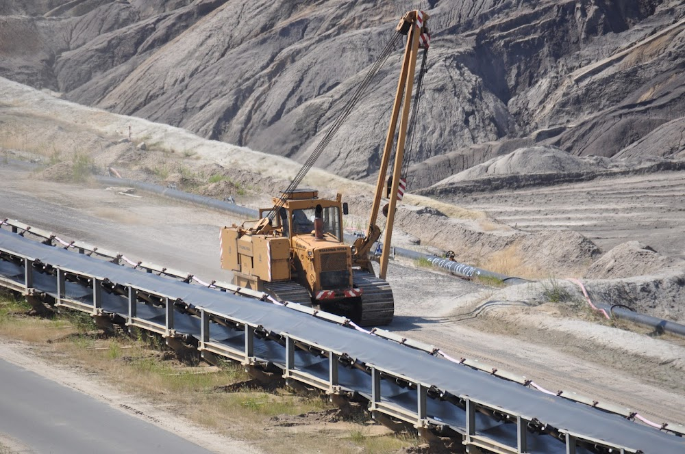 Nachthelle : brown coal surface mine