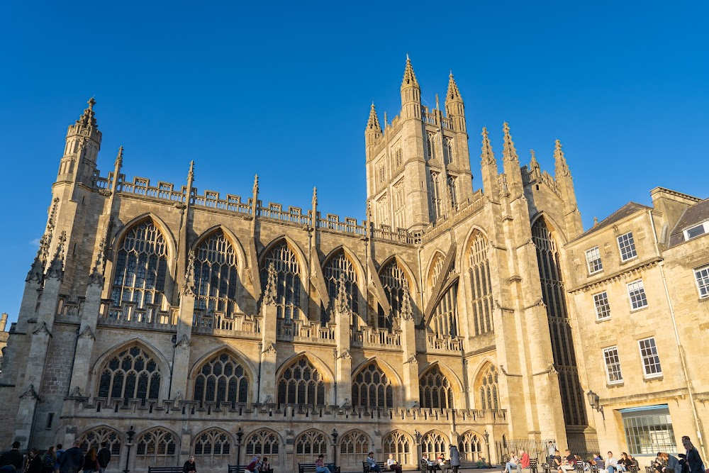 To the Coast of Devon : Tour of Bath.