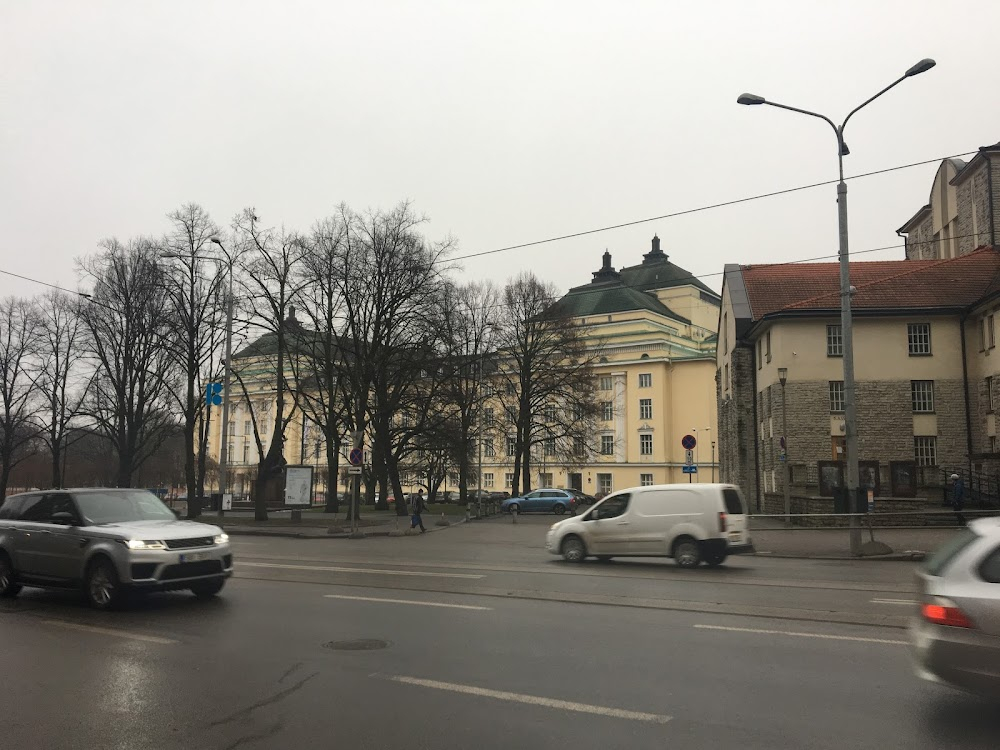 O2 : Feliks driving to Johan Sõber's apartment