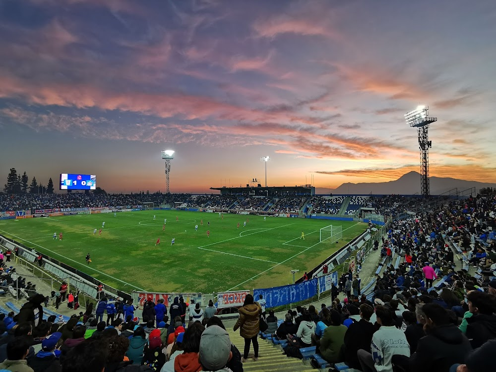 Oasis: Live at Apoquindo Stadium : 