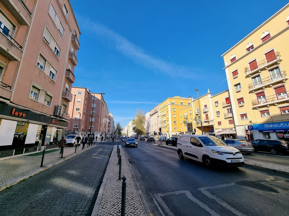 Rapazes de Táxis : View from a cruising taxi.