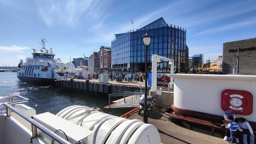 Oslo Havn - byens hjerte : Documentary about Oslo Port