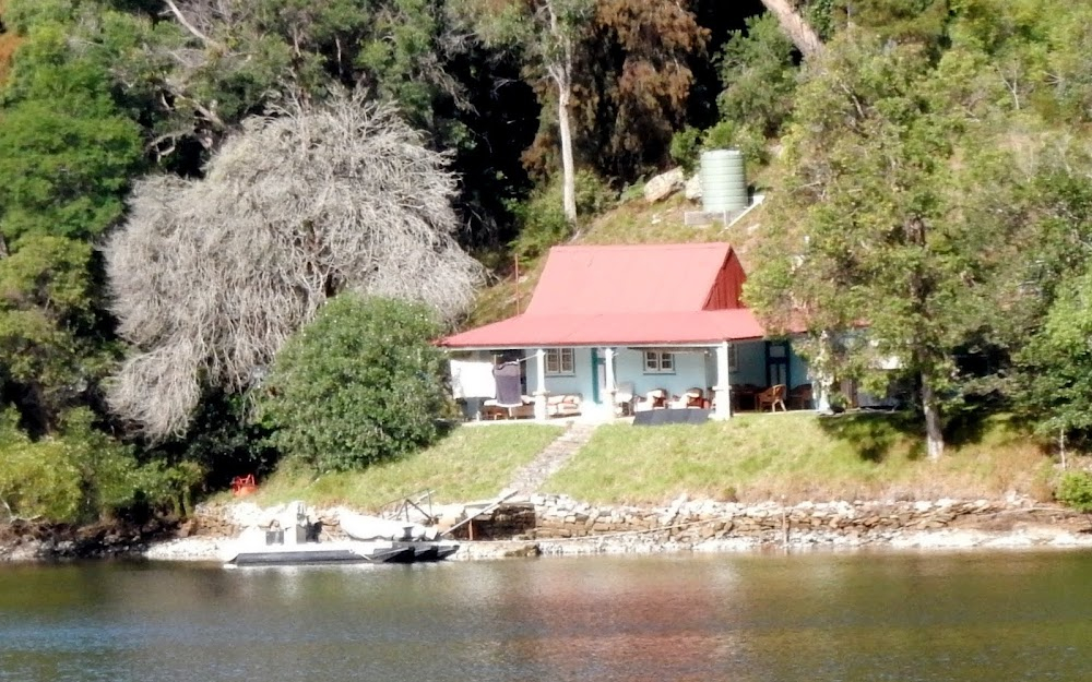 Oyster Farmer : location