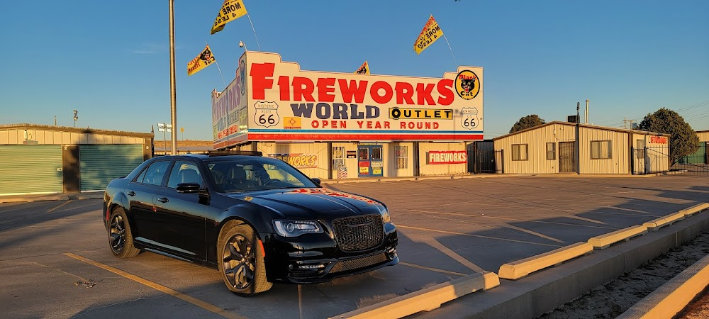 Paul : Fireworks Store