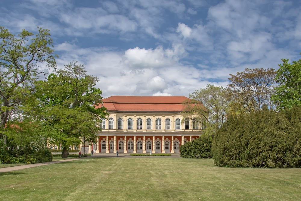 Paula : Auguste Rodin's atelier