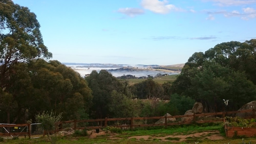 Picnic at Hanging Rock : Hanging Rock