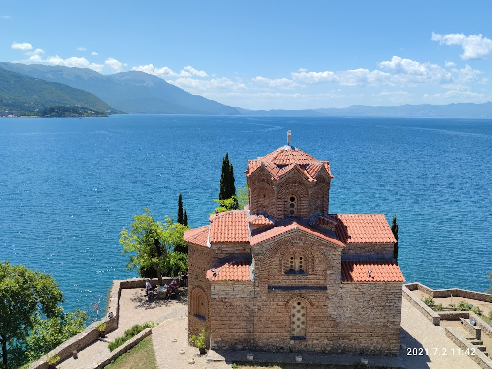 Pred dozhdot : Macedonian Orthodox church situated on the cliff overlooking Lake Ohrid