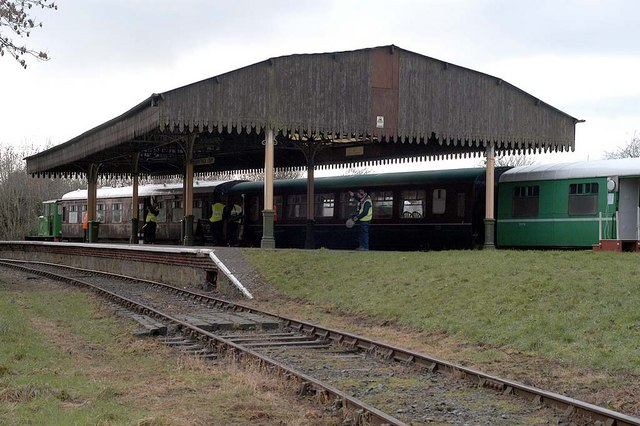 Puckoon : railway scenes