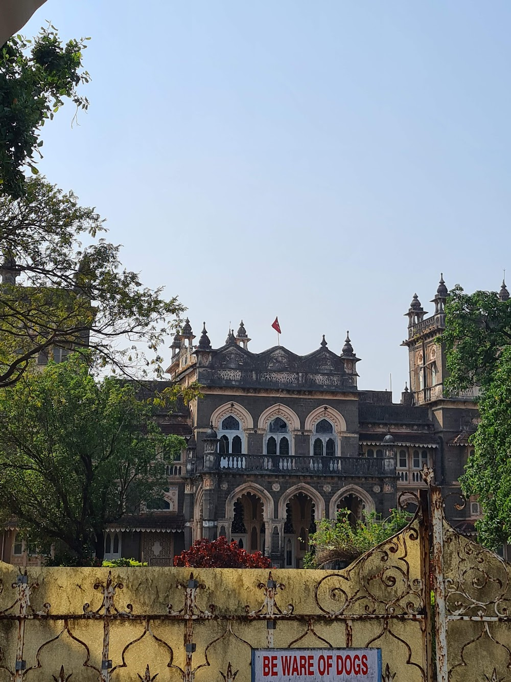 Purani Haveli : Exterior