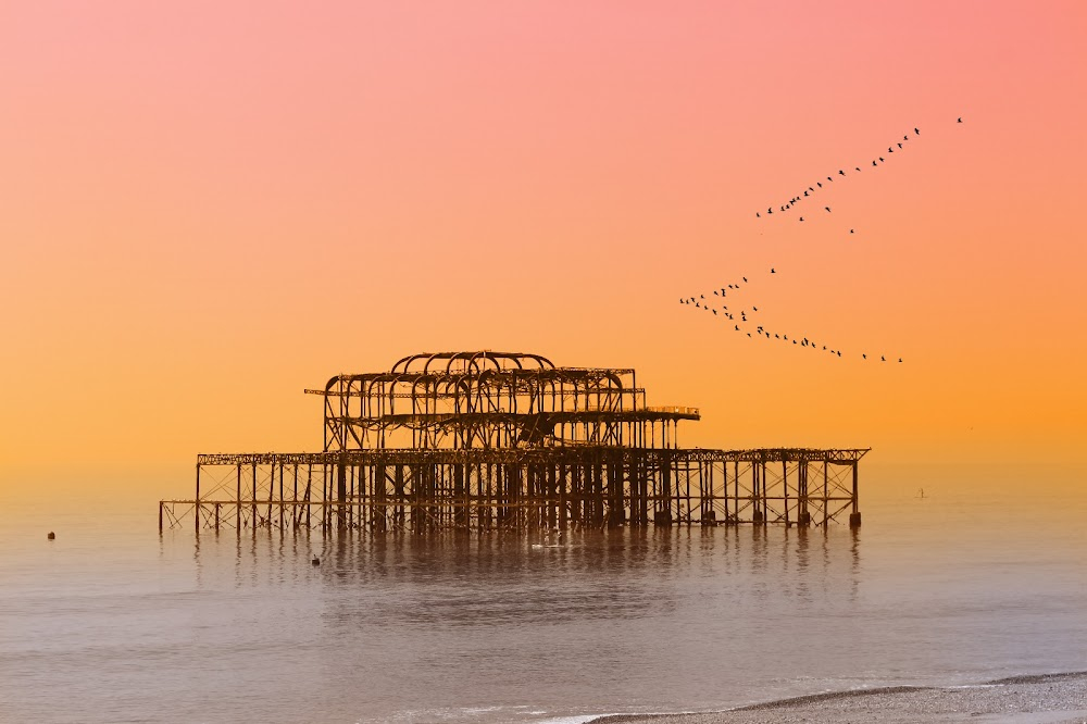 The Girl on the Pier : Waxworks exhibition.